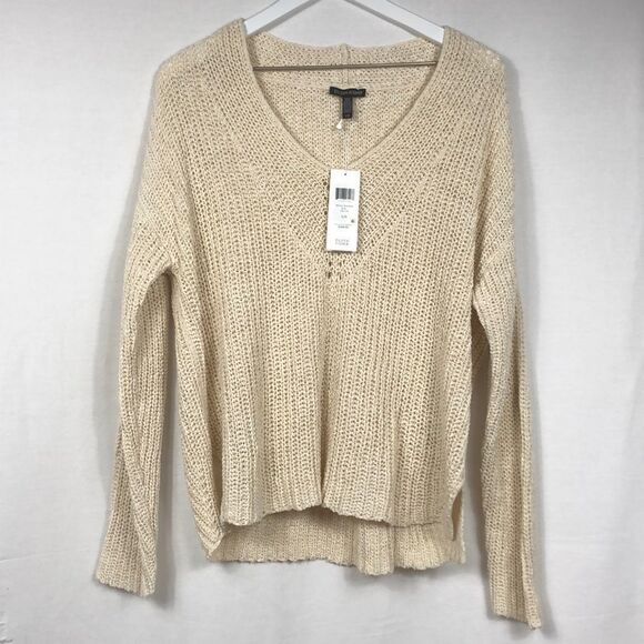 EILEEN FISHER V-Neck, Long-Sleeve, Textured, Cotton/Linen sweater; large, NWT - Picture 4 of 10